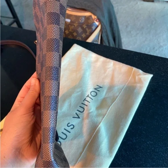 Louis Vuitton Eva Clutch- Damier Ebene Crossbody - Picture 9 of 13